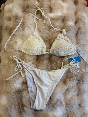 Cupshe Cream/white Crochet Triangle Bikini Set size medium NWT